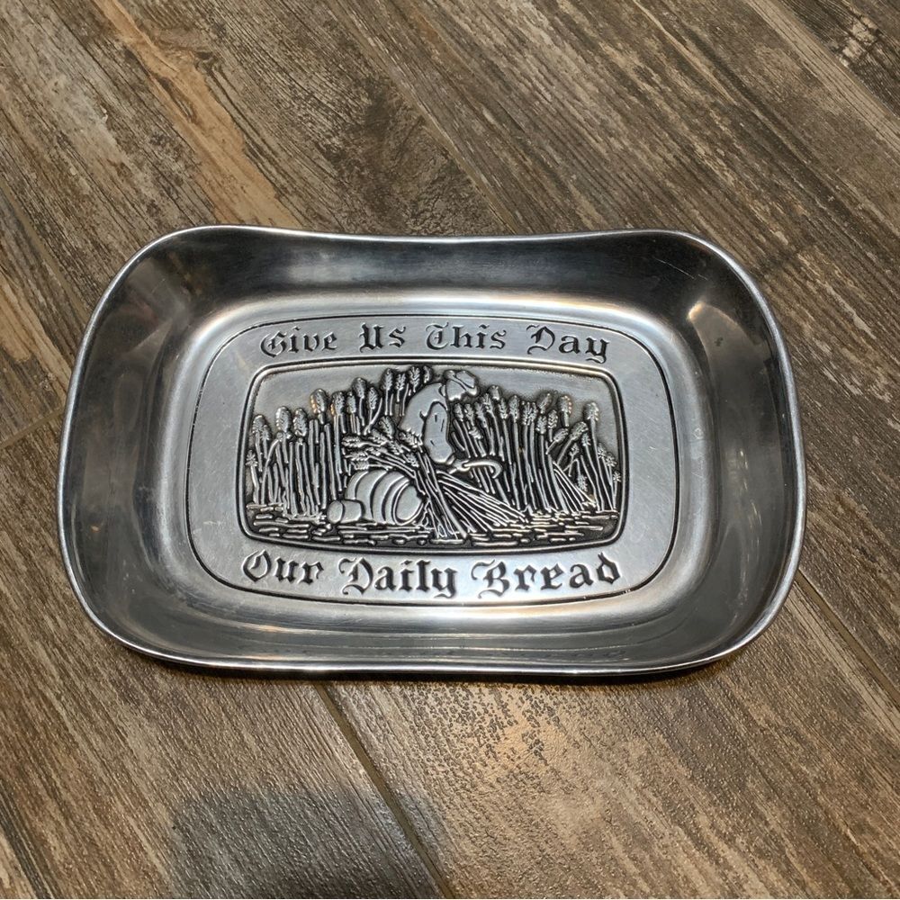 Wilton Armetale “Give Us This Day Our Daily Bread” Serving Platter